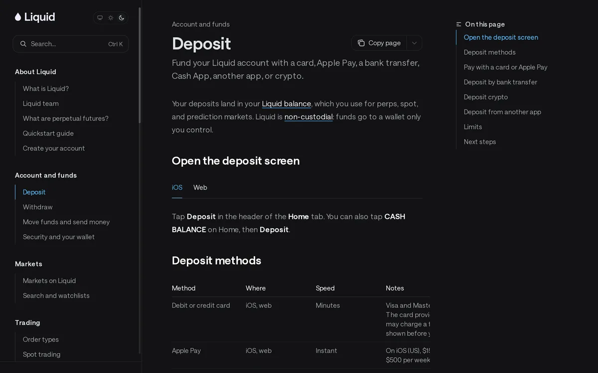 Docs の Deposit。見出しの下に「カード・Apple Pay・銀行振込・Cash App・他アプリ・暗号資産」で入金できることと「Liquid is non-custodial」の 1 文。表の先頭はカード(数分)と Apple Pay(即時)