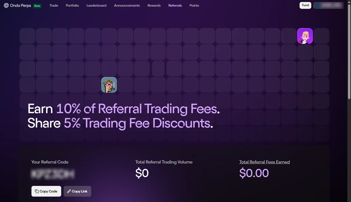 「Referrals」の画面。「紹介した人の手数料の 10%・紹介された人は 5% 割引」（自分のコードはぼかしています）